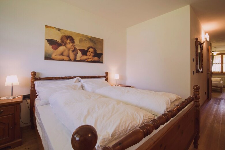 Hotel Garn� Lilly