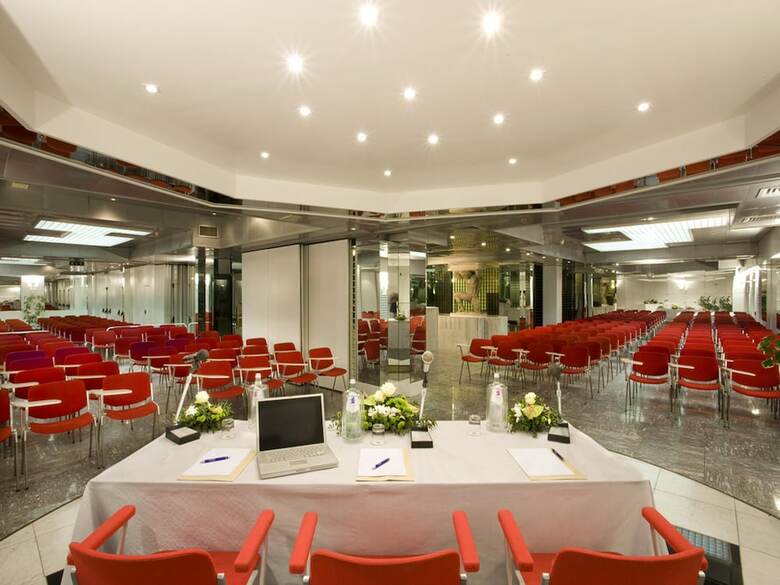 Hotel Savoy