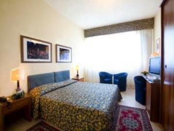 Hotel Savoy