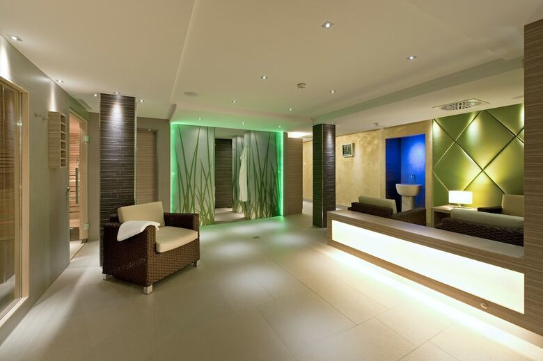 Hotel Schweizerhof Kitzb�hel - Sport & Beautyhotel