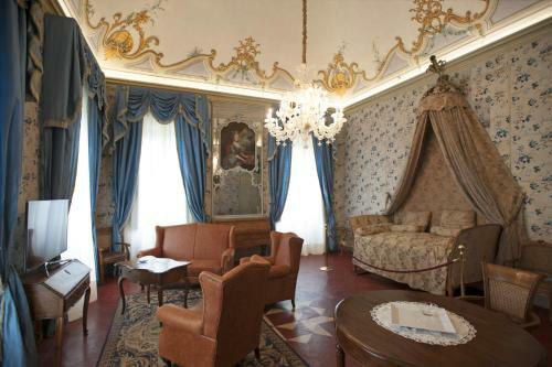 Hotel Castello Di Guarene