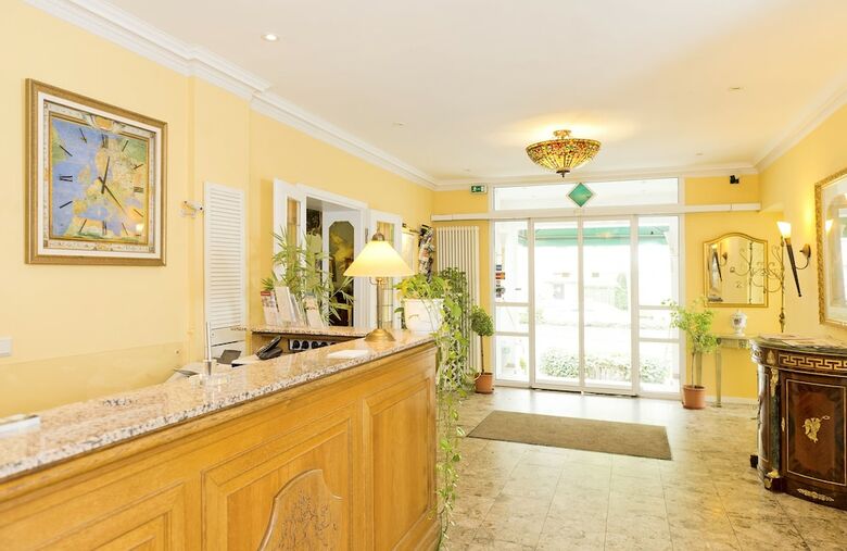 Hotel Kurf�rstenhof