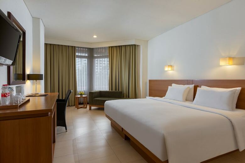 Hotel Santika