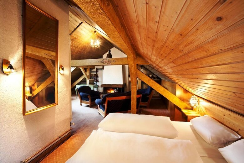 Hahn Hotel