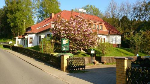 Hostal Hotelpension Schwalbennest