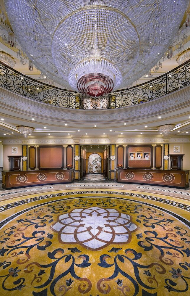 Royal Rose Hotel