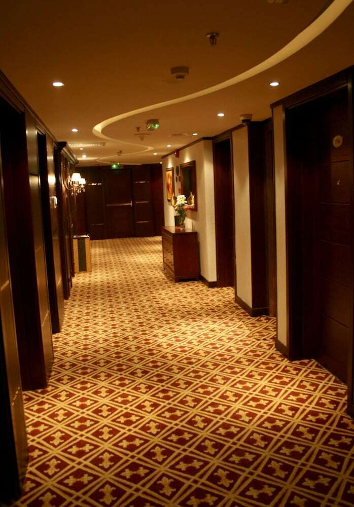 Trianon Hotel