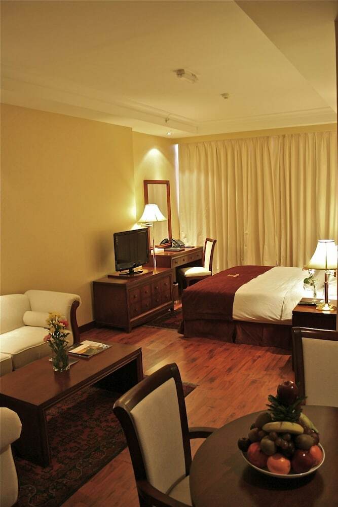 Trianon Hotel