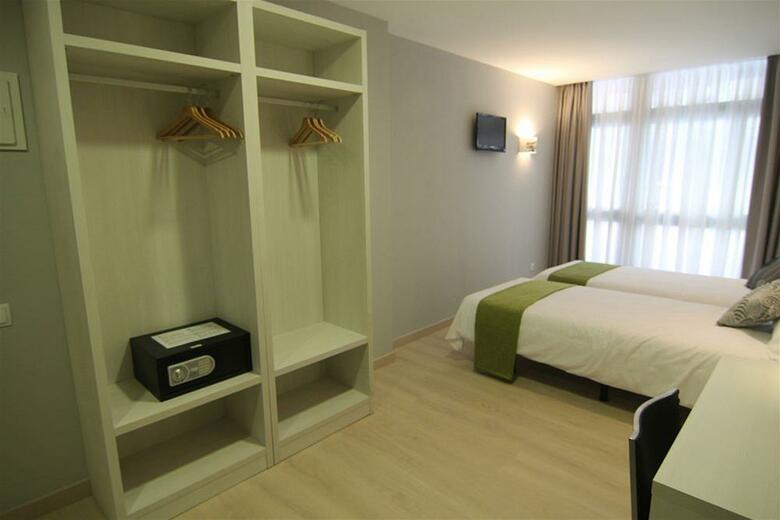 Pension Hostal Aslyp 114