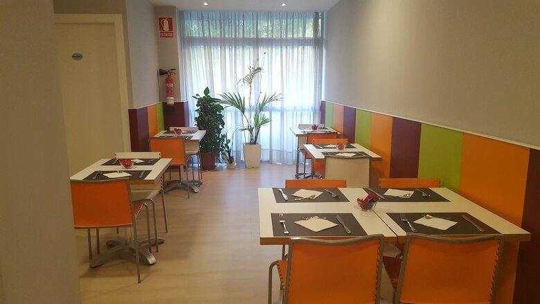 Pension Hostal Aslyp 114