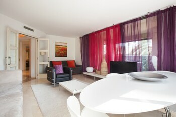 Rent Top Apartments Beach-diagonal Mar