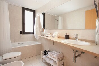 Rent Top Apartments Beach-diagonal Mar
