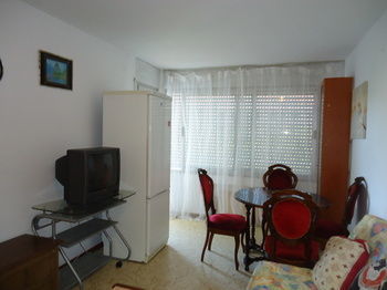 Apartamentos Antillas Fenals