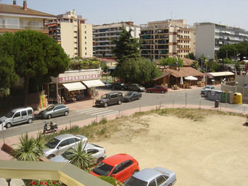 Apartamentos Antillas Fenals