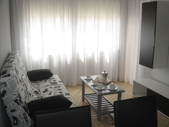 Apartamentos Antillas Fenals