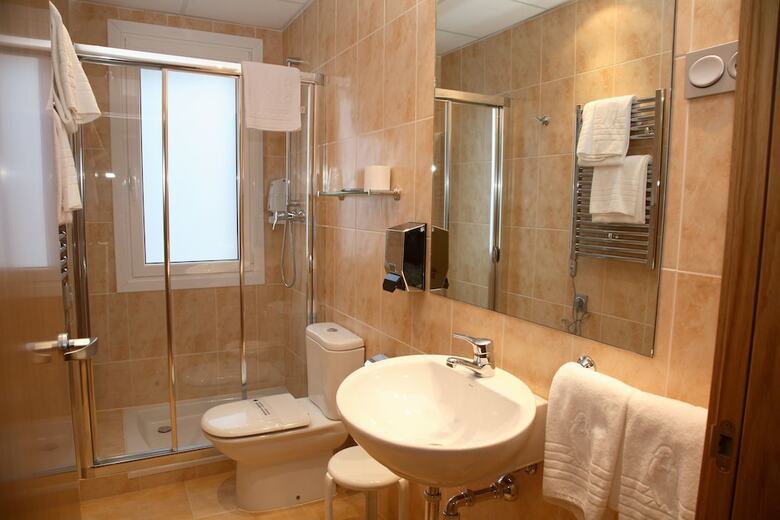 Villa De Ermua Hotel