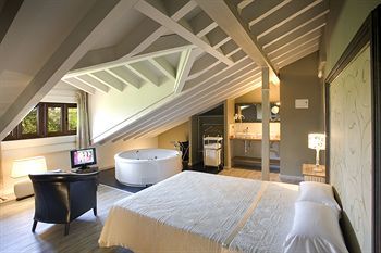 Hotel La Posada De Langre