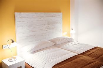 Hotel Adhoc Carmen