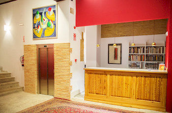 Hotel Adhoc Carmen