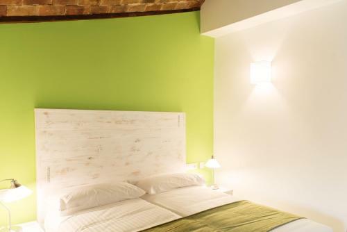 Hotel Adhoc Carmen