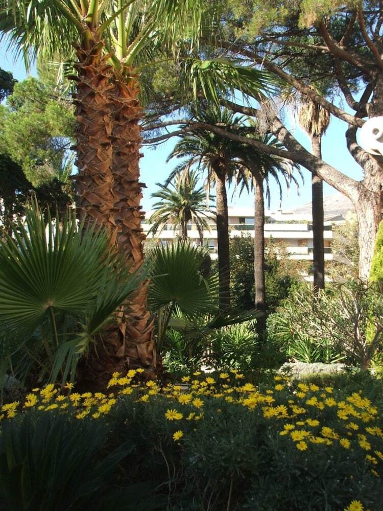 Hotel Diana
