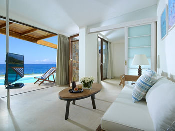 Hotel St Nicolas Bay