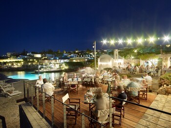 Hotel St Nicolas Bay