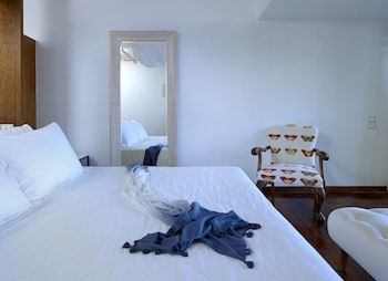 Hotel St Nicolas Bay