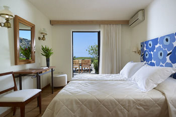 Hotel St Nicolas Bay