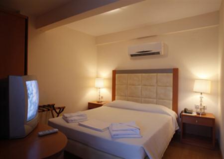 Hotel Faedra Beach