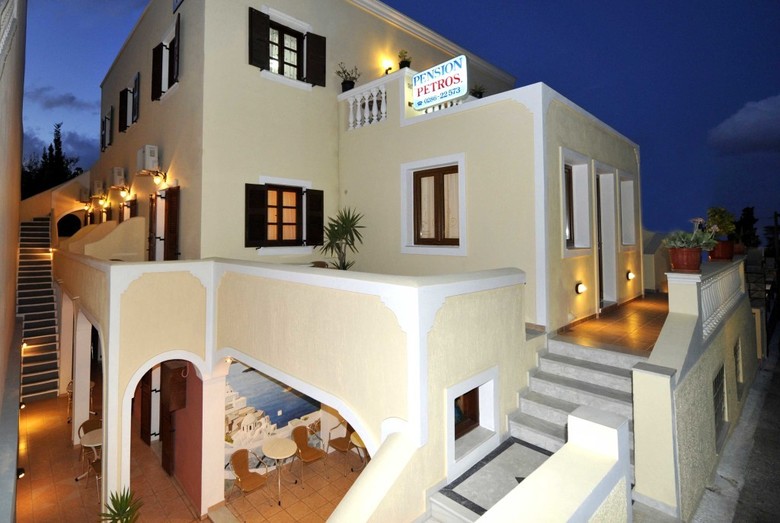 Pension Petros Villas