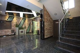 Hotel 2ne1
