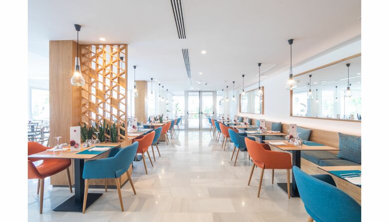 Js Yate Hotel