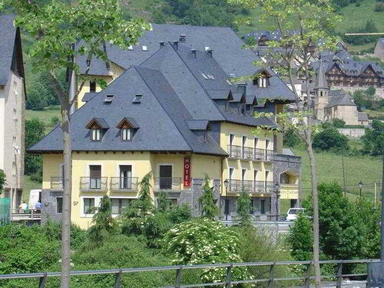 Hotel Acevi Val D'aran