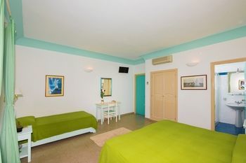 Hotel Ossidiana