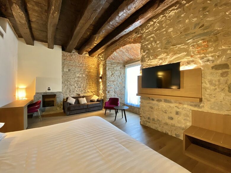 Hotel Castello Di Casiglio