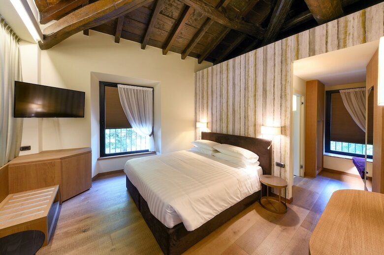 Hotel Castello Di Casiglio