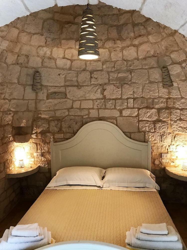 Hotel Agritrulli