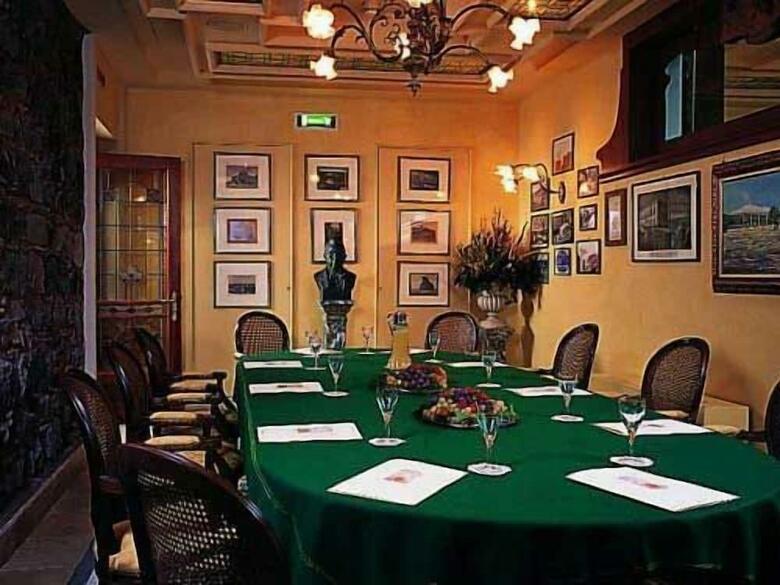Hotel Villa Paradiso Dell'etna