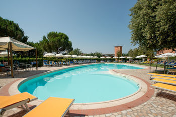 Terra Umbra Hotel
