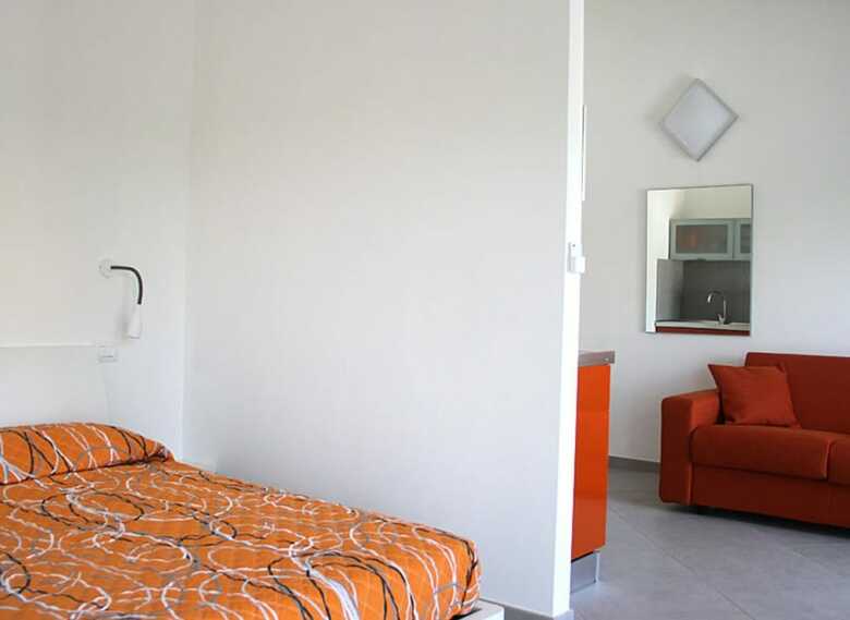 Hostal Iride Guest House