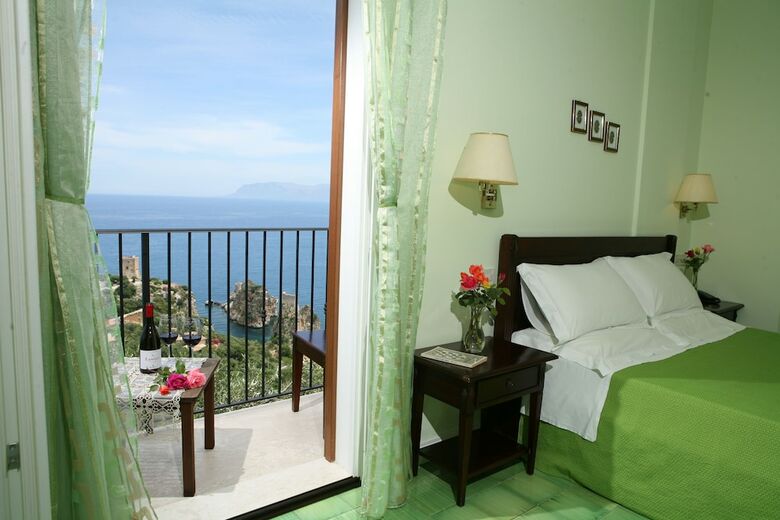 Hotel Torre Bennistra
