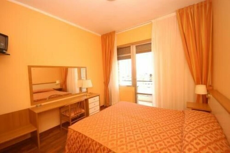 Hotel Riviera