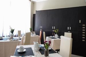 Hotel La Marina