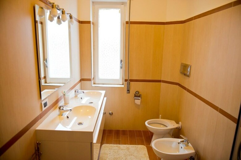 Hostal I Delfini