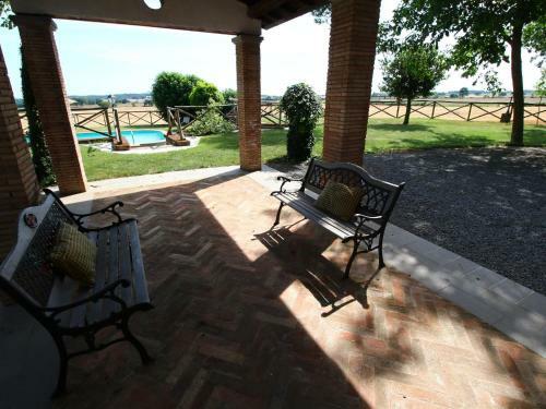 Apartamento Spacious Farmhouse In Bagnoregio With Swimming Pool