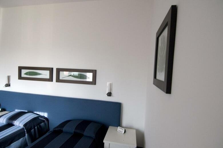 Angi Hotel
