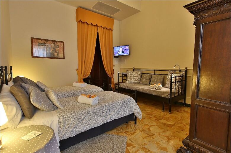 Bed & Breakfast Alibrandi Palace