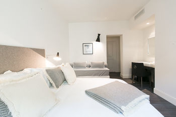 Bed & Breakfast Hall