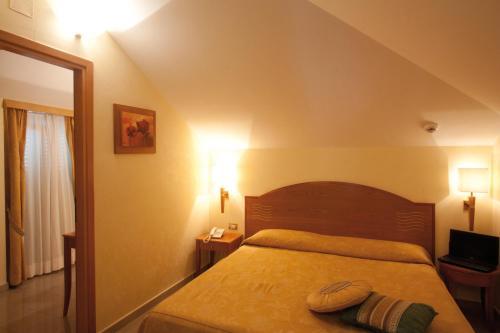 Hotel Tirreno